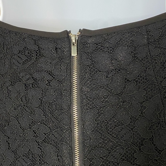 DIANE VON FURSTENBERG Scotia Black Lace Pencil Skirt Size 2 - Picture 12 of 13